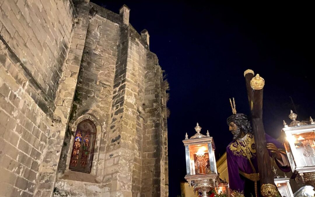 El Señor de las Tres Caídas por el Pasaje de la Santa Cruz