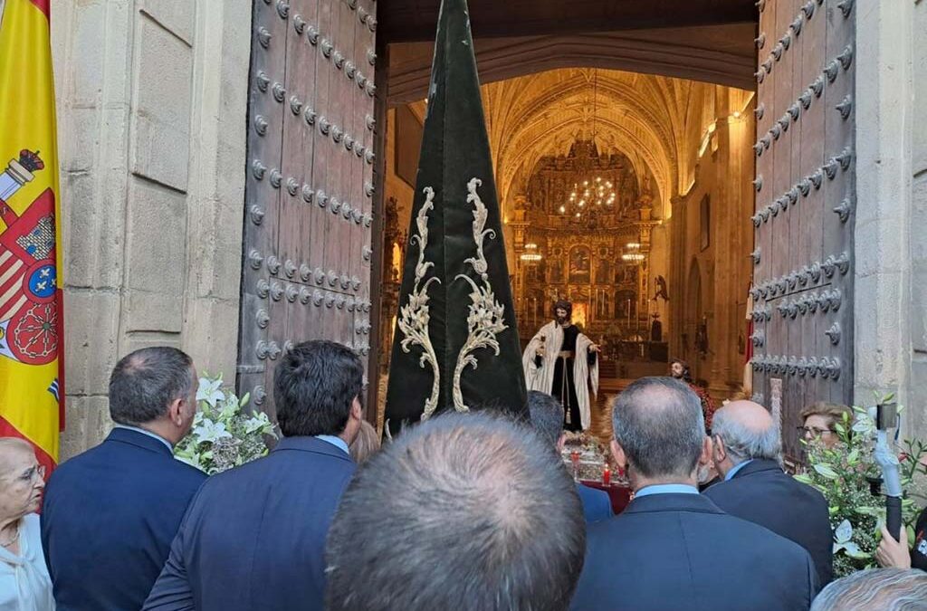 Con la Hermandad de la Sagrada Cena