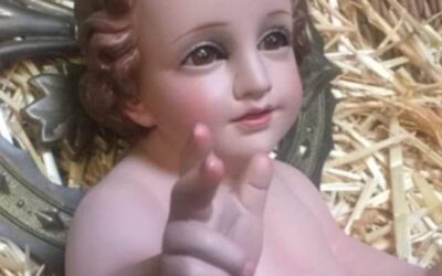 Entrega de detalles navideños a las Reparadoras y a las Hermanas de la Cruz