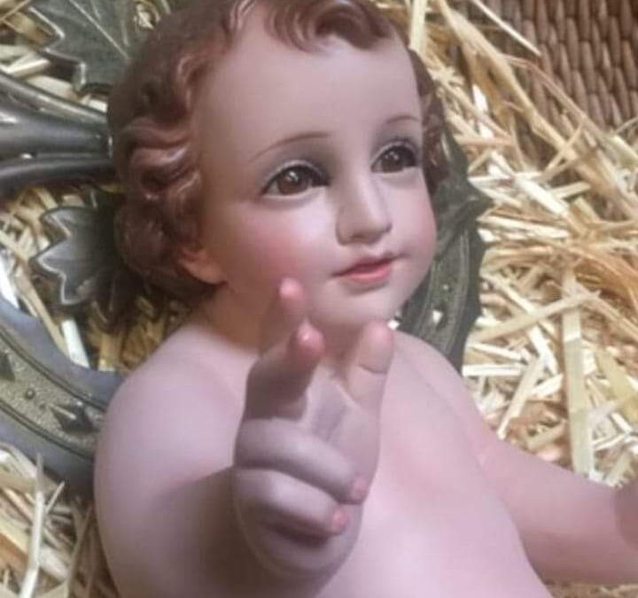 Entrega de detalles navideños a las Reparadoras y a las Hermanas de la Cruz