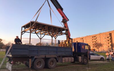 Traslado de la parihuela del misterio al colegio de El Pilar