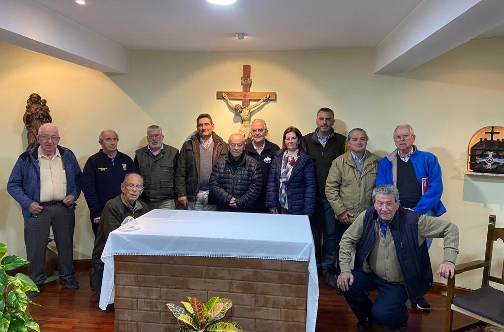 Este jueves los Cultos semanales de la Hermandad lo hemos celebrado en el Pilar