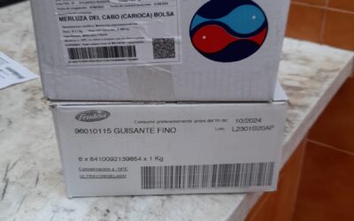 Nueva entrega de alimentos de la Bolsa de Caridad de la Hermandad