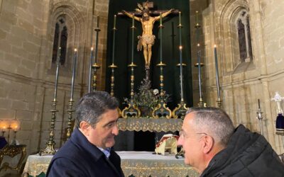 Agradecimiento al Padre Belmonte por su predicación en los Cultos de la Hermandad
