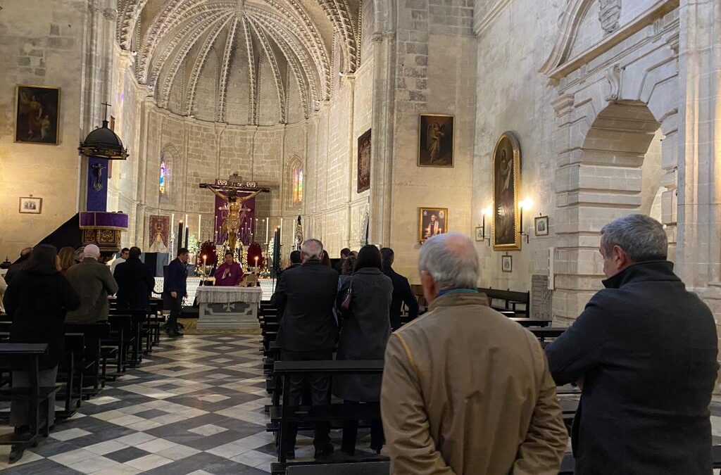 Esta mañana hemos celebrado Misa de Hermandad en San Juan como inicio del Besamanos