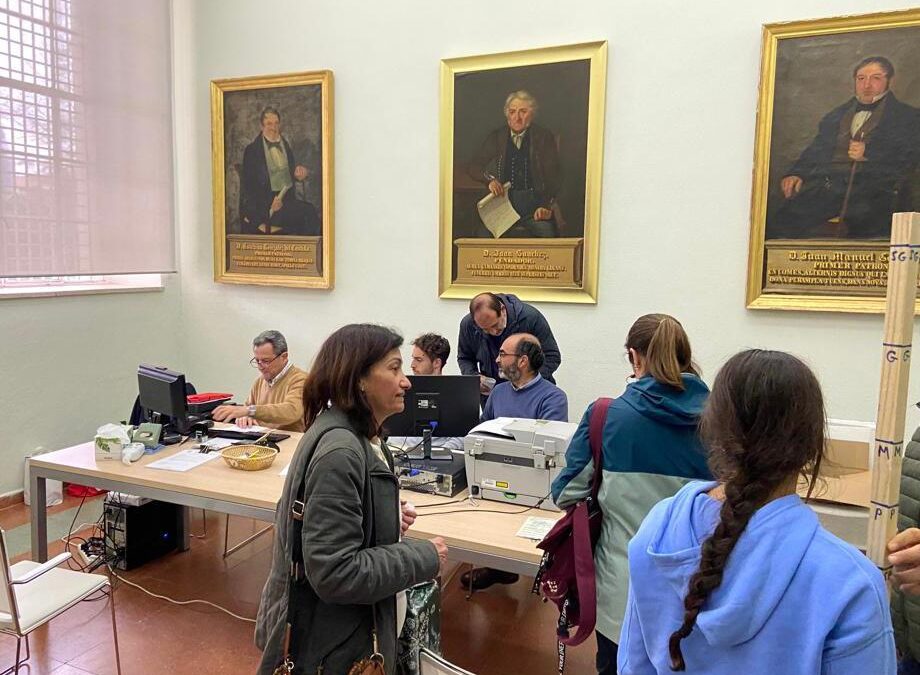 Comienza el reparto de Papeletas de Sitio en el Pilar