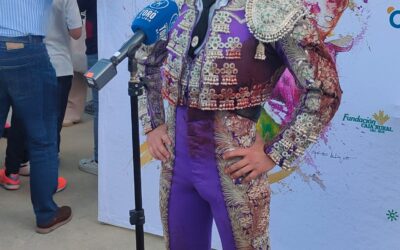 Nuestro hermano «Peregrino» triunfó ayer en la novillada celebrada en Estepona