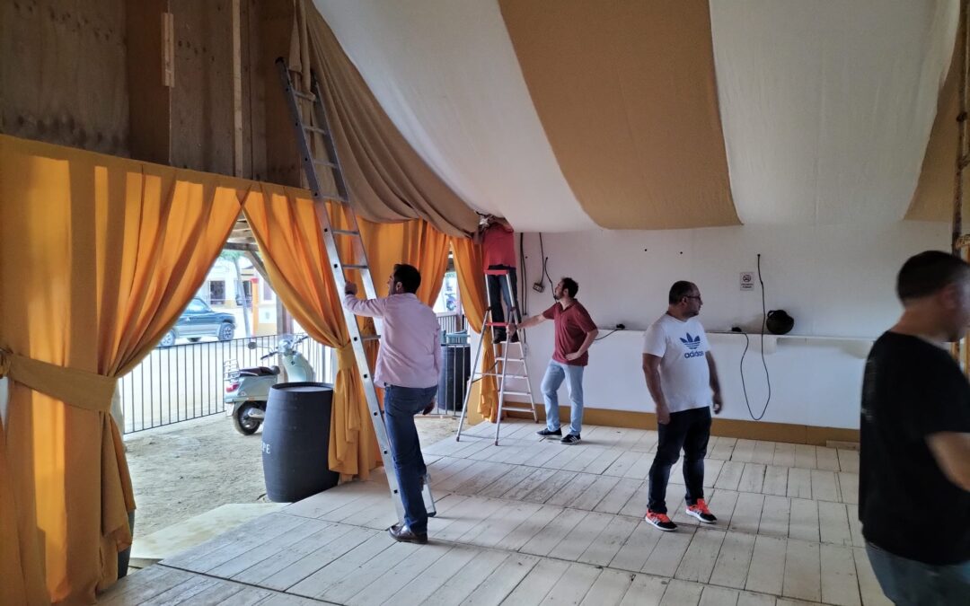 Montaje de la Caseta de Feria