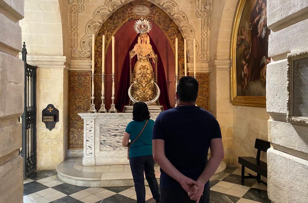 Este lunes 1 de mayo hemos tenido visita a San Juan de los Caballeros