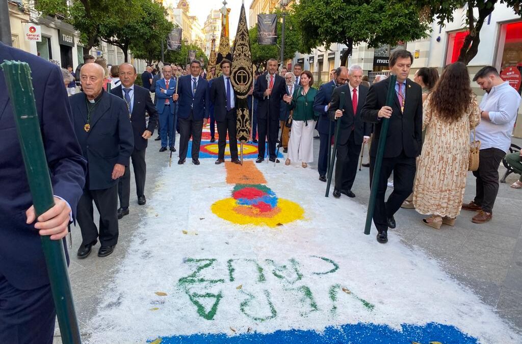 Nuestra Hermandad asiste a la Procesión del Corpus
