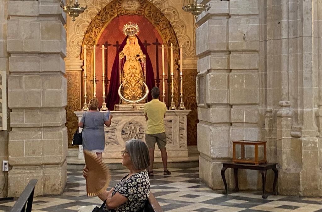 Este lunes 26 de junio hemos tenido visita a San Juan de los Caballeros