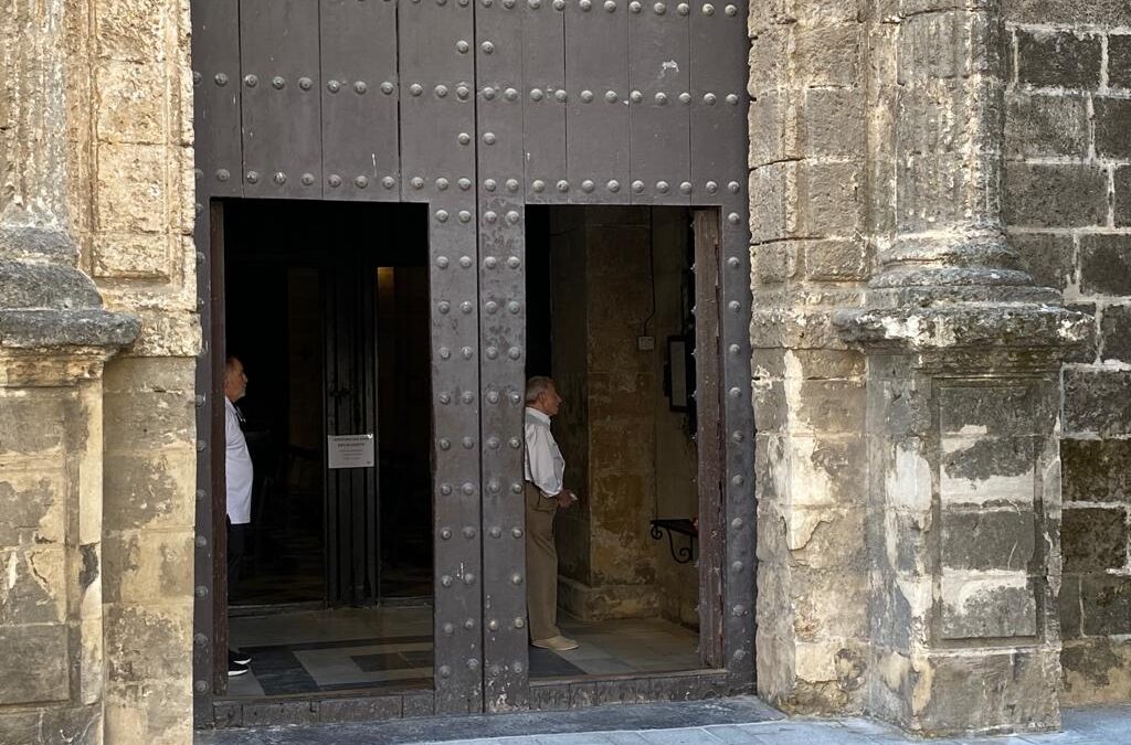 Hoy lunes 7 de agosto visita a San Juan de los Caballeros solo por la mañana