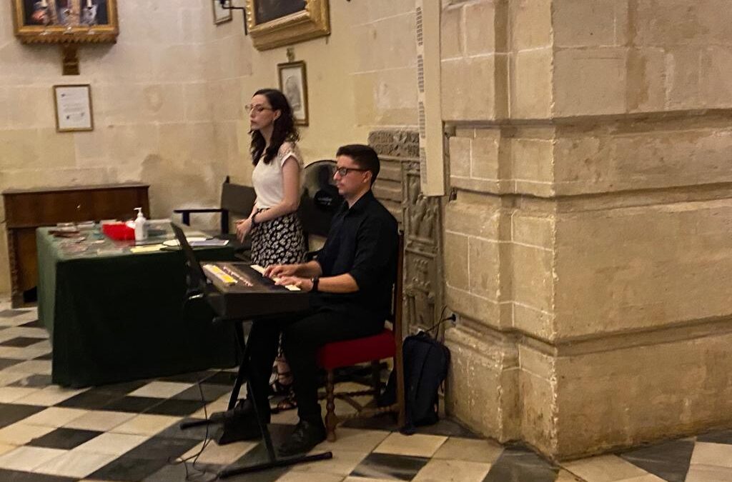 La Familia Hortas nos ha acompañado en la Exaltación de la Cruz