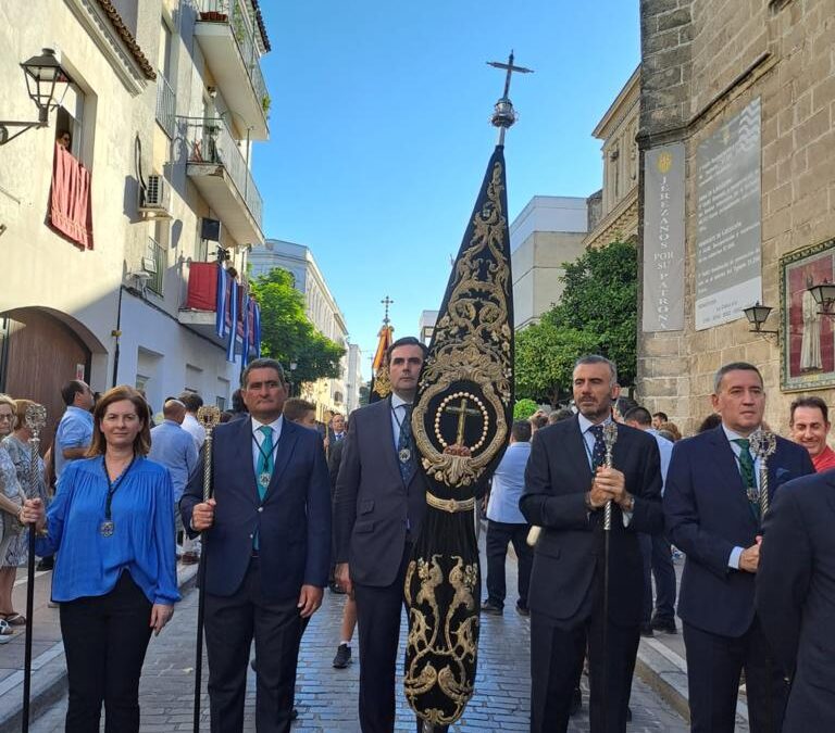 Acompaña a nuestra Hermandad hoy domingo día 24 a la Procesión de la Merced