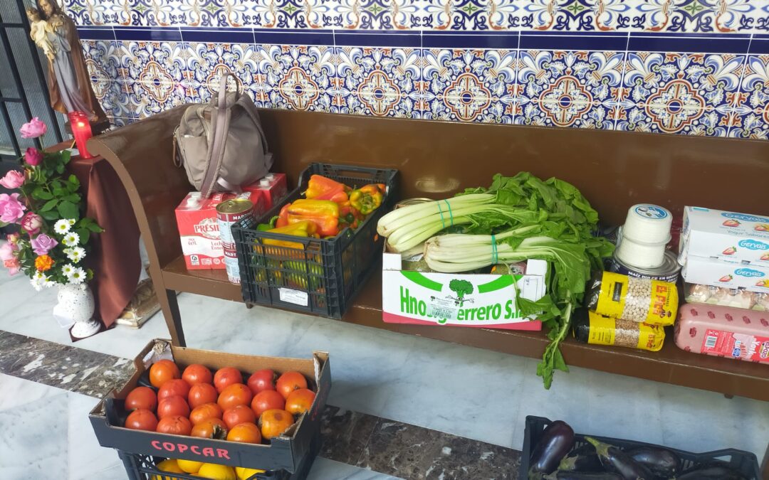 Nueva entrega de alimentos de la Bolsa de Caridad de nuestra Hermandad