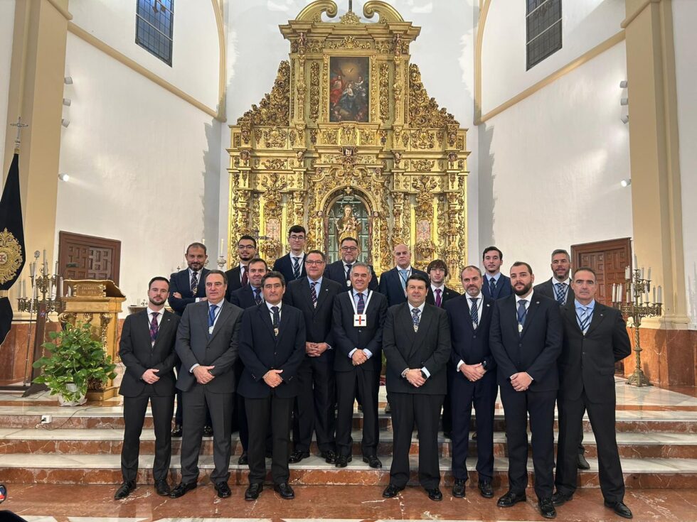 nuestra-hermandad-asiste-a-la-toma-de-posesi-n-del-nuevo-hermano-mayor