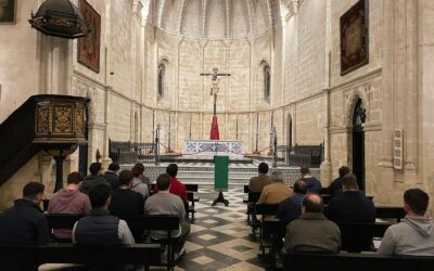 Este jueves día 18 hemos celebrado los Cultos semanales de la Hermandad