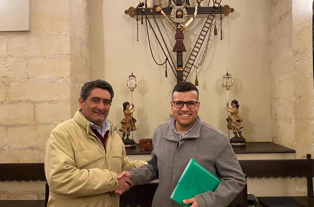 Cerrado el acuerdo con el Grupo de Acólitos del Carmen Coronada para Cuaresma y el Jueves Santo