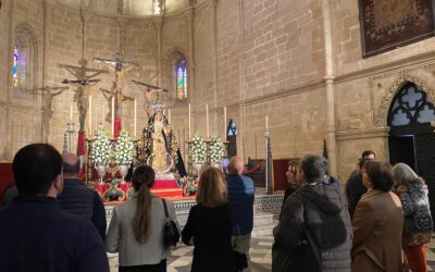 Extraordinario Besamano de Nuestra Señora de las Lágrimas