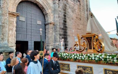 Nuestra Hermandad recibe a la Virgen de la Palma