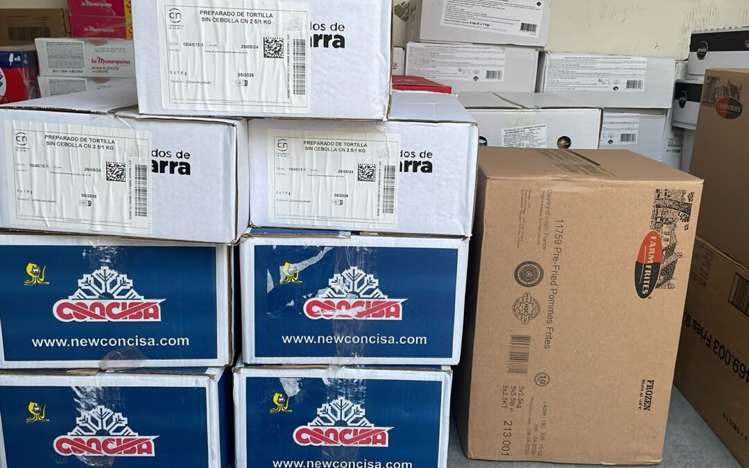 Nuevo reparto de alimentos de la Bolsa de Caridad de la Cofradía