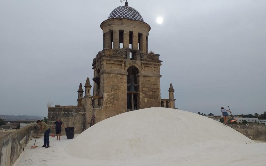 Hoy miércoles día 28 a las 19.00 horas realizaremos la limpieza de las cubiertas de San Juan. Te esperamos