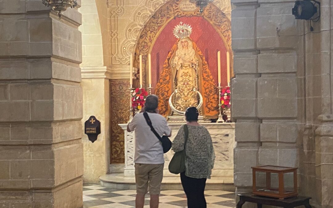 Este lunes 16 de septiembre hemos tenido visita a San Juan de los Caballeros