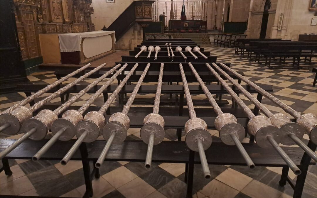 Seguimos con el montaje del palio