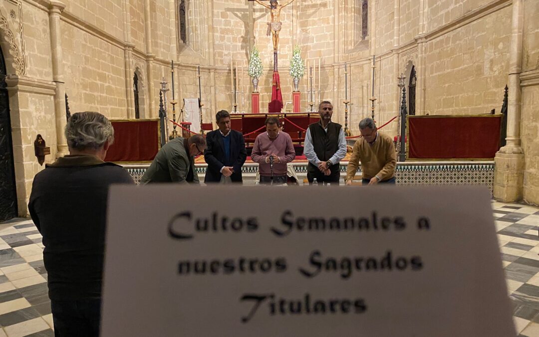 Este jueves 31 de octubre hemos celebrado los Cultos semanales de la Hermandad