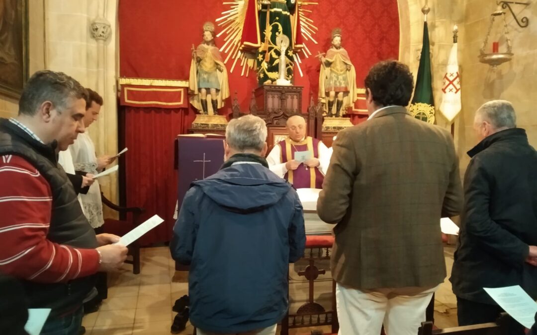 Este lunes 16 de diciembre hemos celebrado la mensual Misa del Santo Sepulcro en San Juan