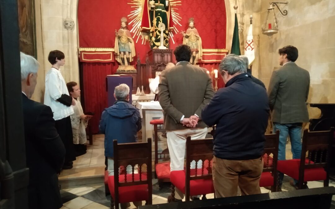 Hoy lunes día 20 a las 19.30 Misa mensual del Santo Sepulcro en San Juan