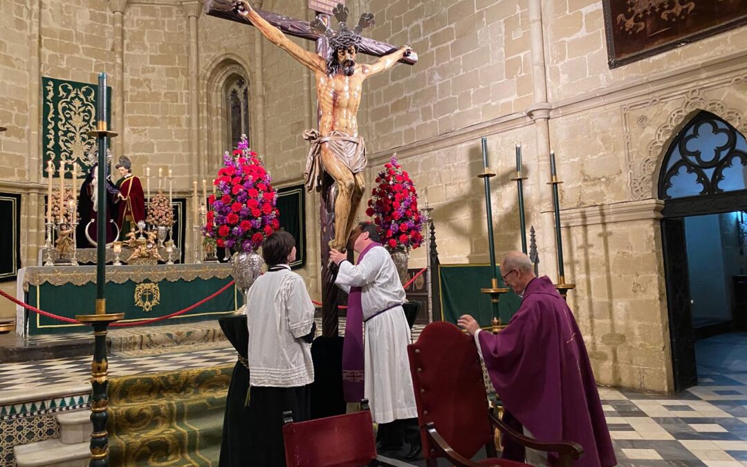 Este primer Viernes de Marzo hemos celebrado el Besapies al Cristo de la Esperanza