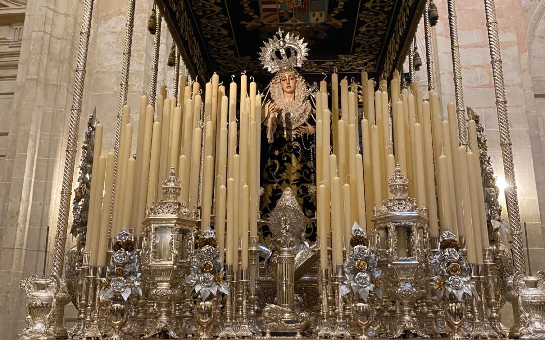 Nuestra Señora de las Lágrimas espectacular en su paso de salida