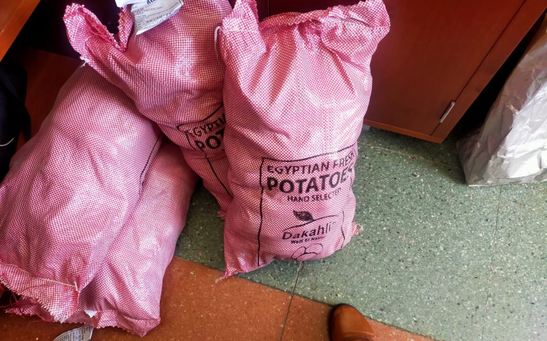 Nueva entrega de alimentos a Cáritas del Pilar