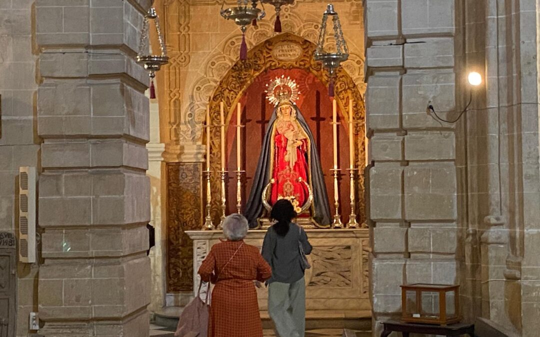 Este lunes 2 de junio hemos tenido visita a San Juan de los Caballeros