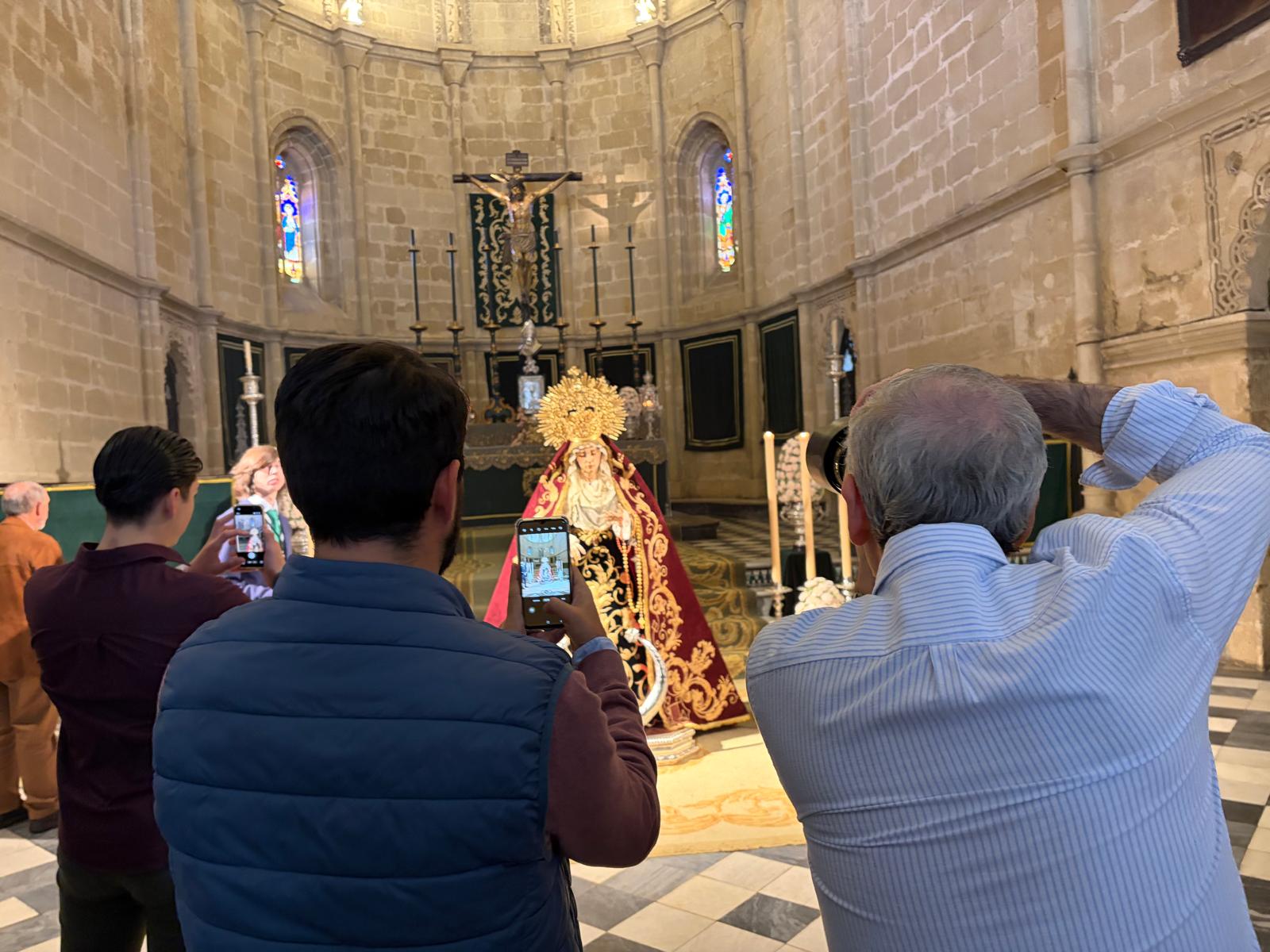 Foto Besamanos 2026-2